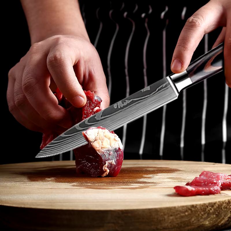 Couteaux de cuisine : précision, confort et performance