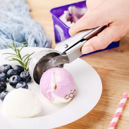Cuillère à glace inconturnable