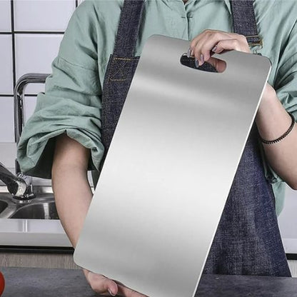 Planche à découper en titane