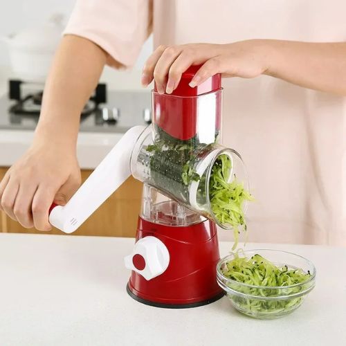 Mandoline cuisine rouge