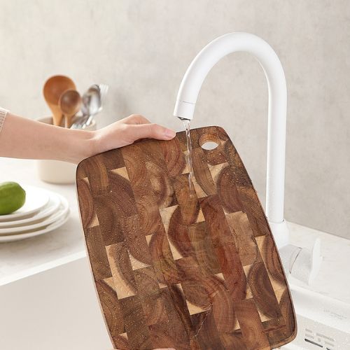 Planche à découper bois incontournable