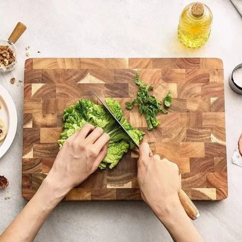 Planche à découper bois naturelle facile
