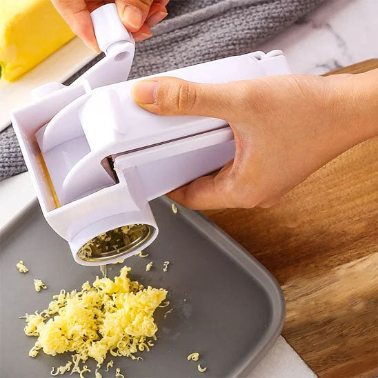 Râpe à fromage ergonomique avec poignée