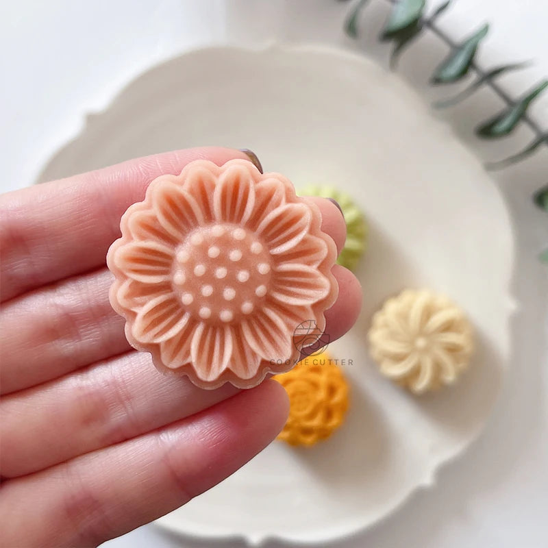 Moule à gâteau de fleur de lune rose