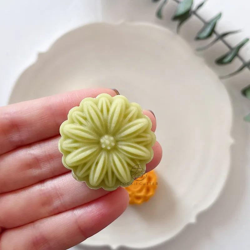 Moule à gâteau de fleur de lune vert