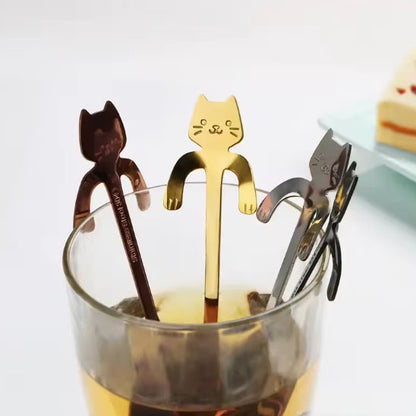cuillère à café chat solide