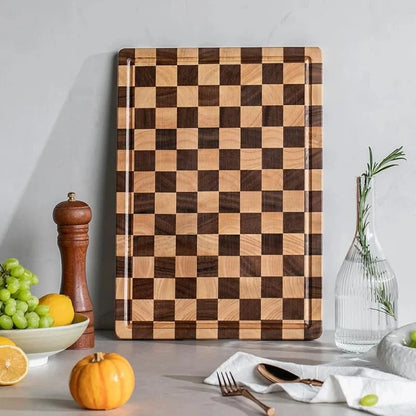 planche à découper en bois marron